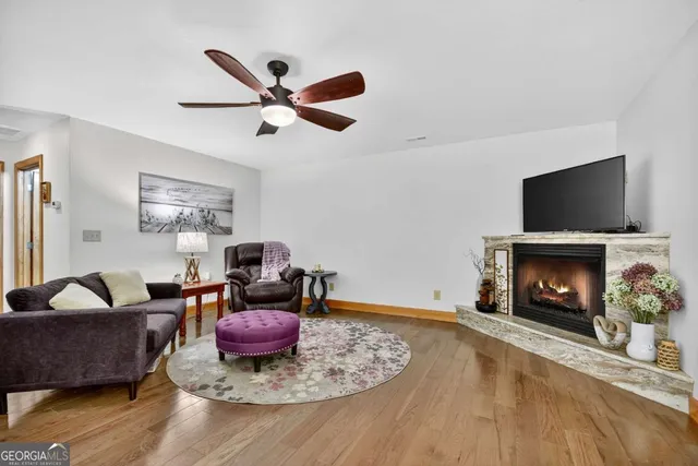 $564,900 | 380 Bear Trail, Murphy, NC 28906