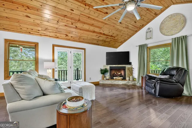 $564,900 | 380 Bear Trail, Murphy, NC 28906