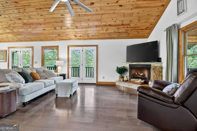 $564,900 | 380 Bear Trail, Murphy, NC 28906