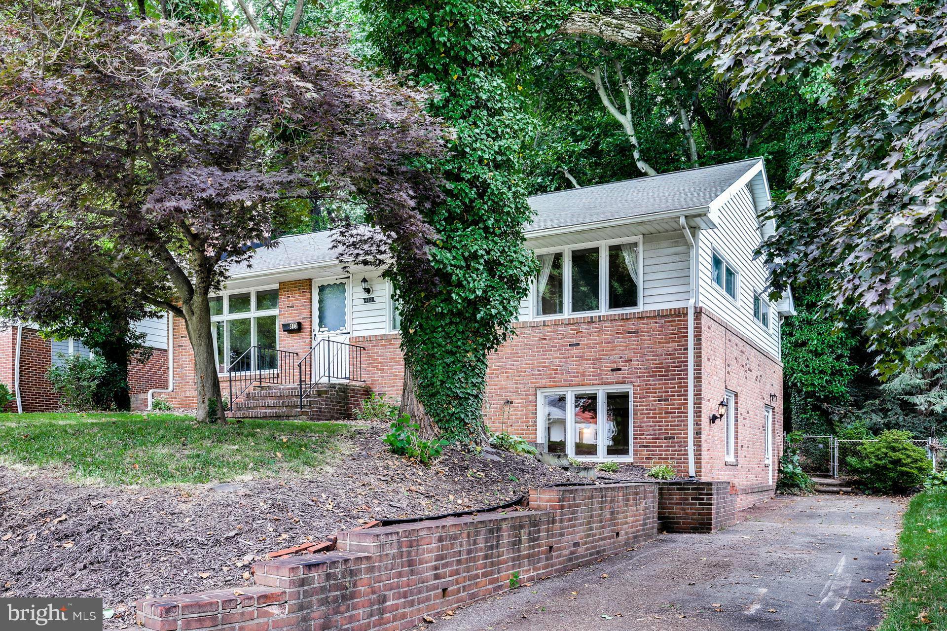 413 Nottingham Road Baltimore, MD 21229 - Photo 2 of 29 Exterior (Front)