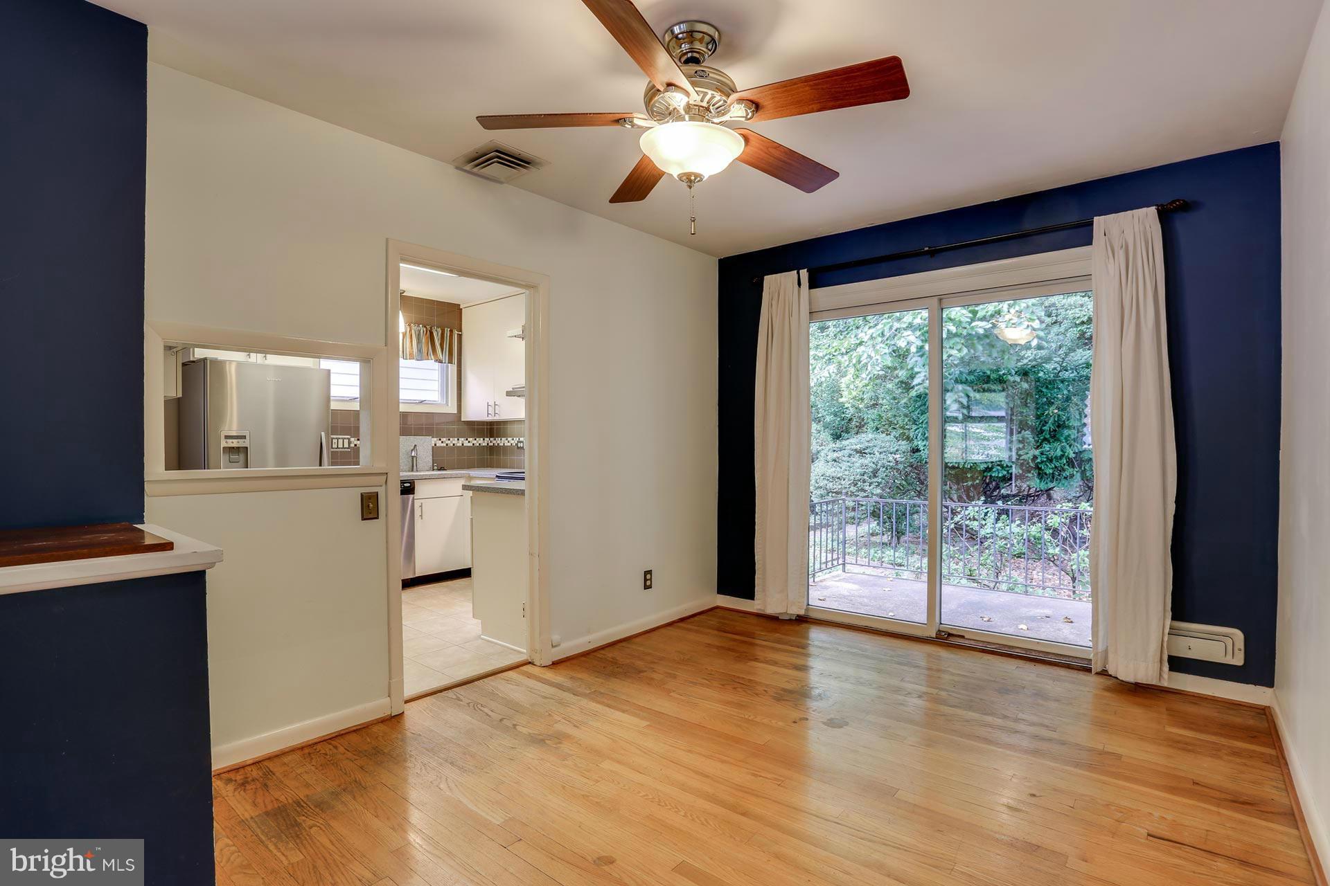 413 Nottingham Road Baltimore, MD 21229 - Photo 11 of 29 Dining Room