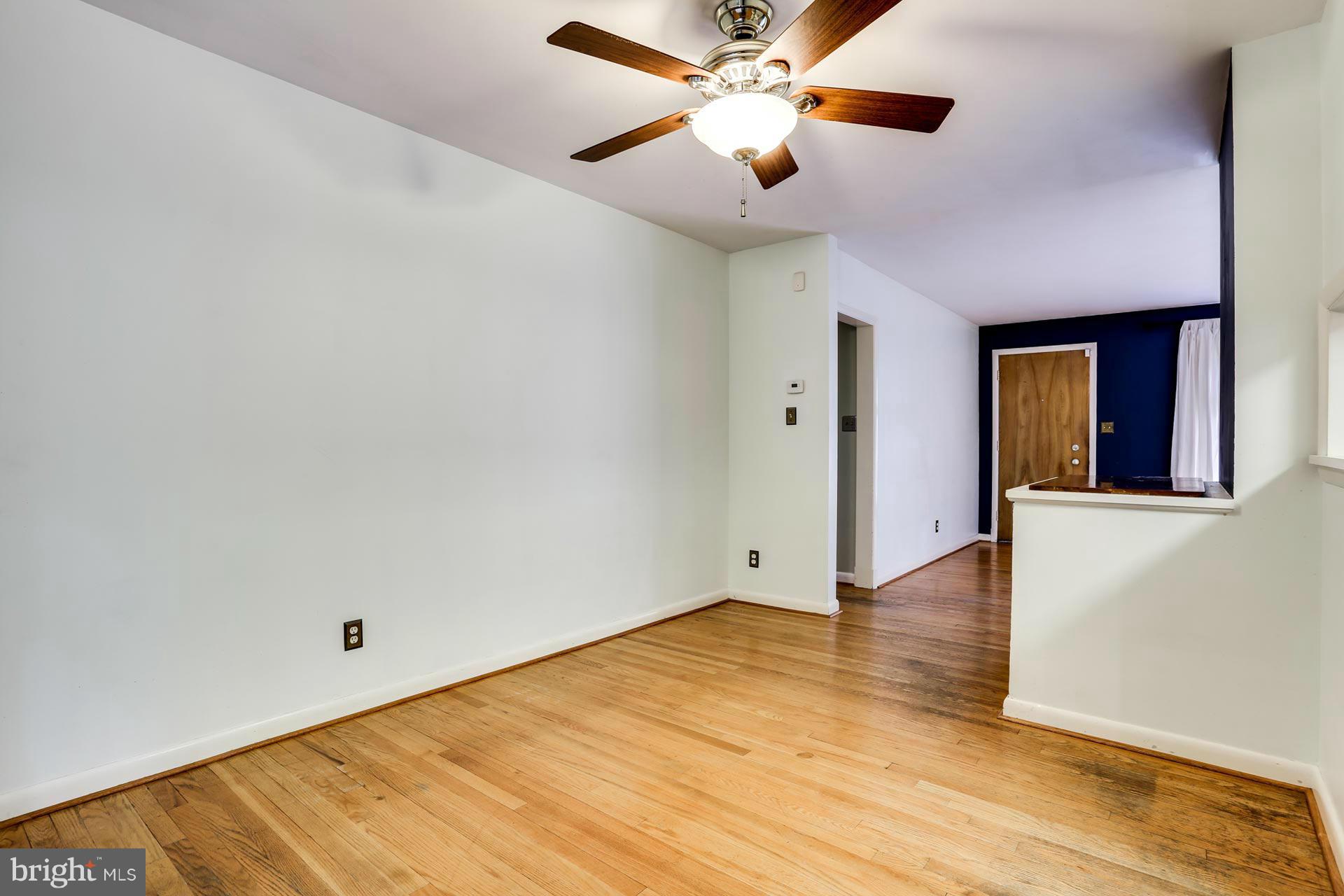 413 Nottingham Road Baltimore, MD 21229 - Photo 12 of 29 Dining Room