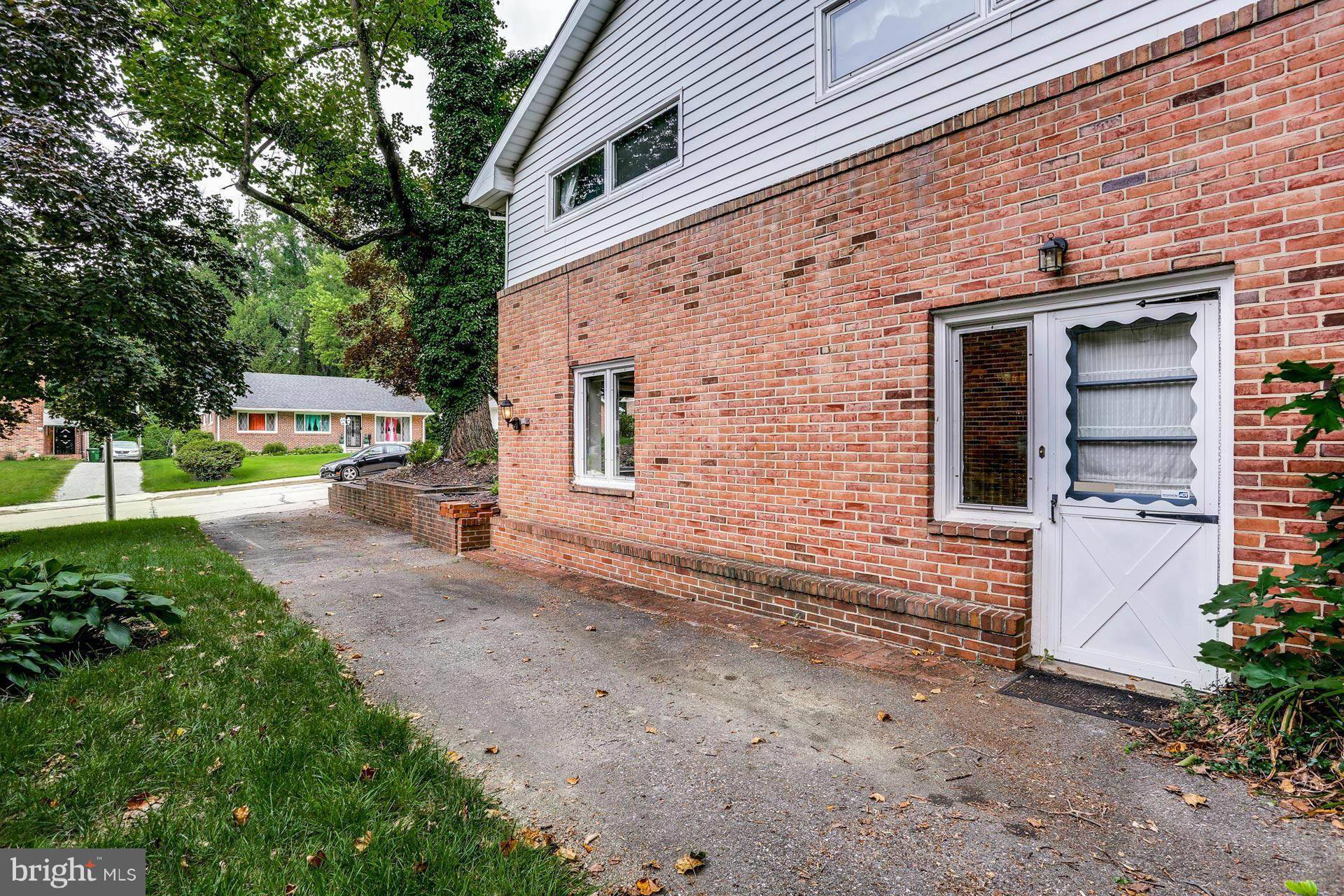 413 Nottingham Road Baltimore, MD 21229 - Photo 27 of 29 Exterior (General)