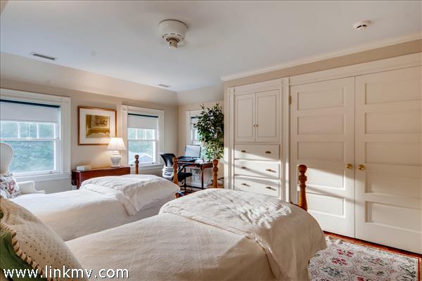 7 Starbuck Neck Road Edgartown, MA 02539 - Photo 32 of 41 a bed room with a bed and furniture