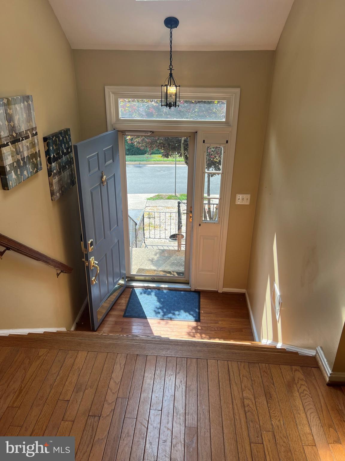 7452 Ridge Oak Court Springfield, VA 22153 - Photo 3 of 50