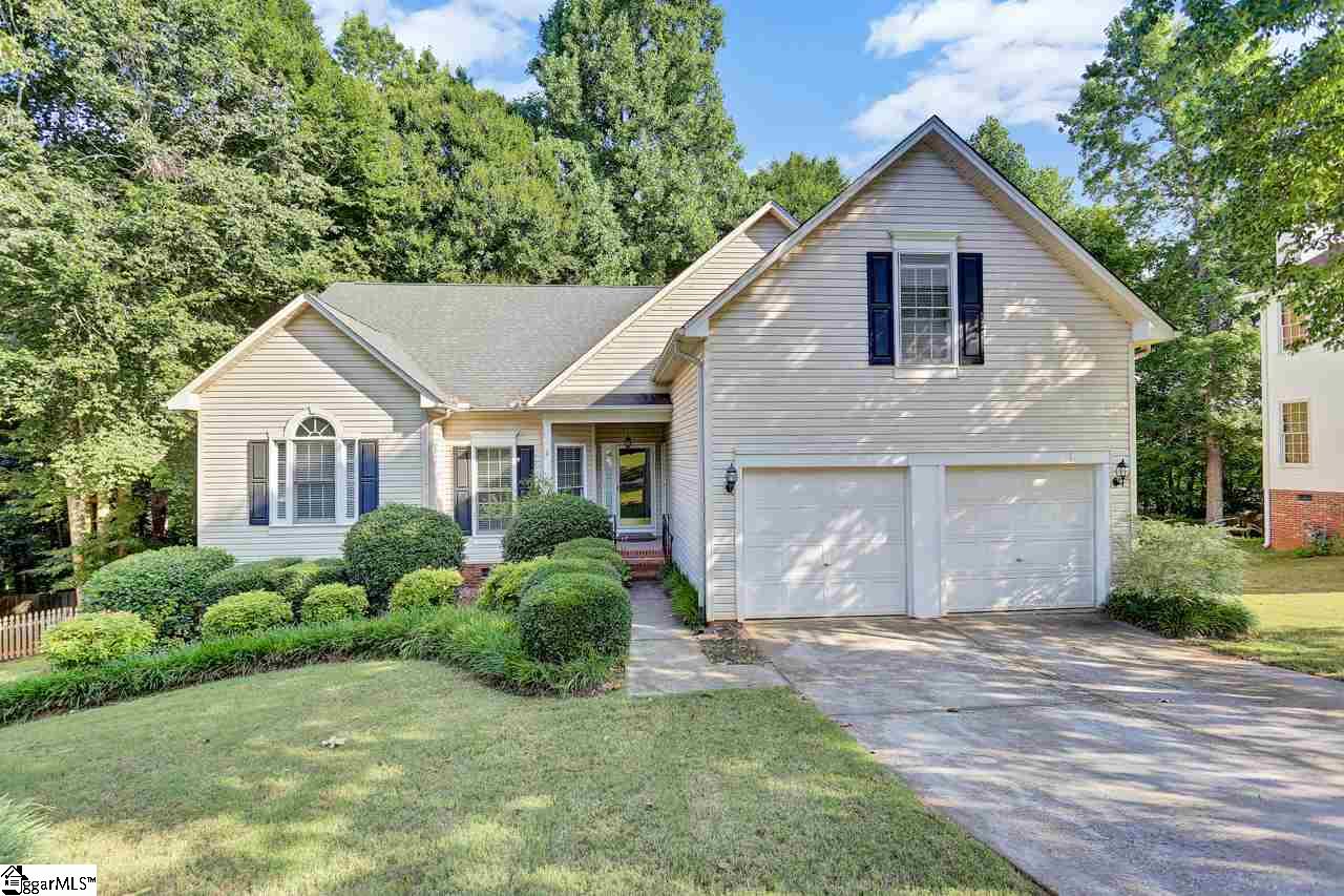 130 Timberleaf Drive Duncan, SC 29334 - Photo 1 of 22 Gallery Image 1