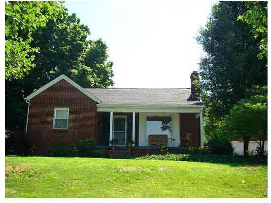 1304 Sugarland Road Washington, IN 47501 - Photo 1 of 6 Gallery Image 1