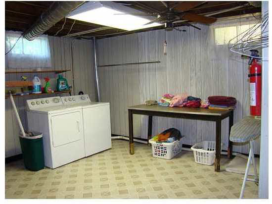 1304 Sugarland Road Washington, IN 47501 - Photo 5 of 6 Gallery Image 5