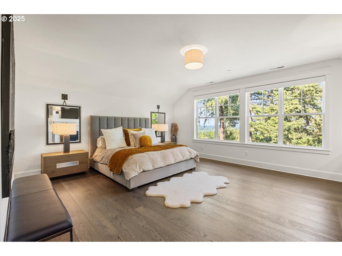 2097 South Military Road Portland, OR 97219 - Photo 28 of 46 Gallery Image 28