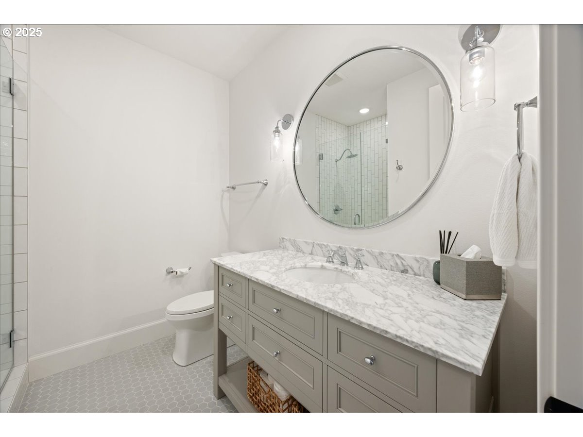 2097 South Military Road Portland, OR 97219 - Photo 40 of 46 Gallery Image 40