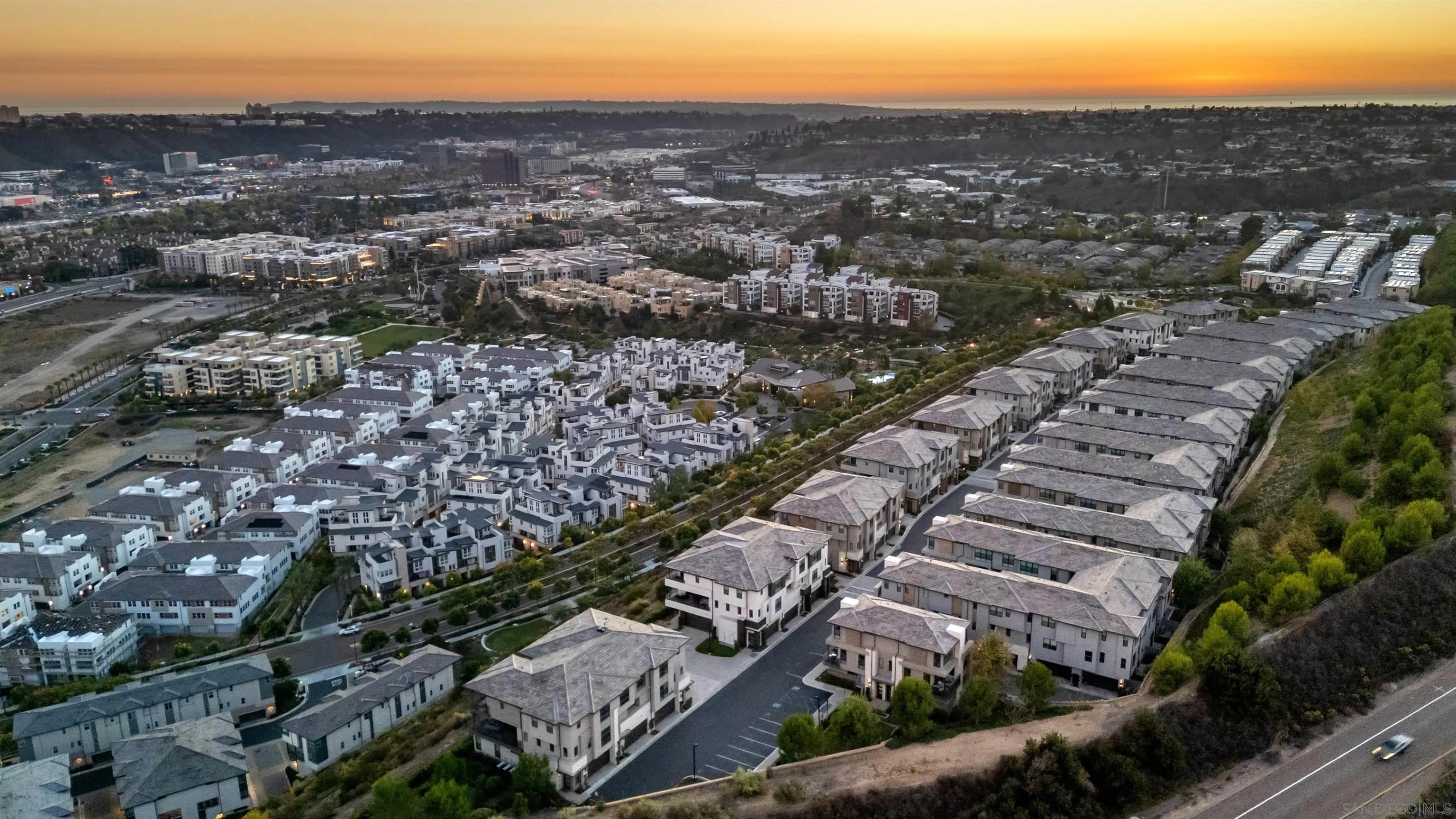 2929 Via Alta Place San Diego, CA 92108 - Photo 33 of 43
