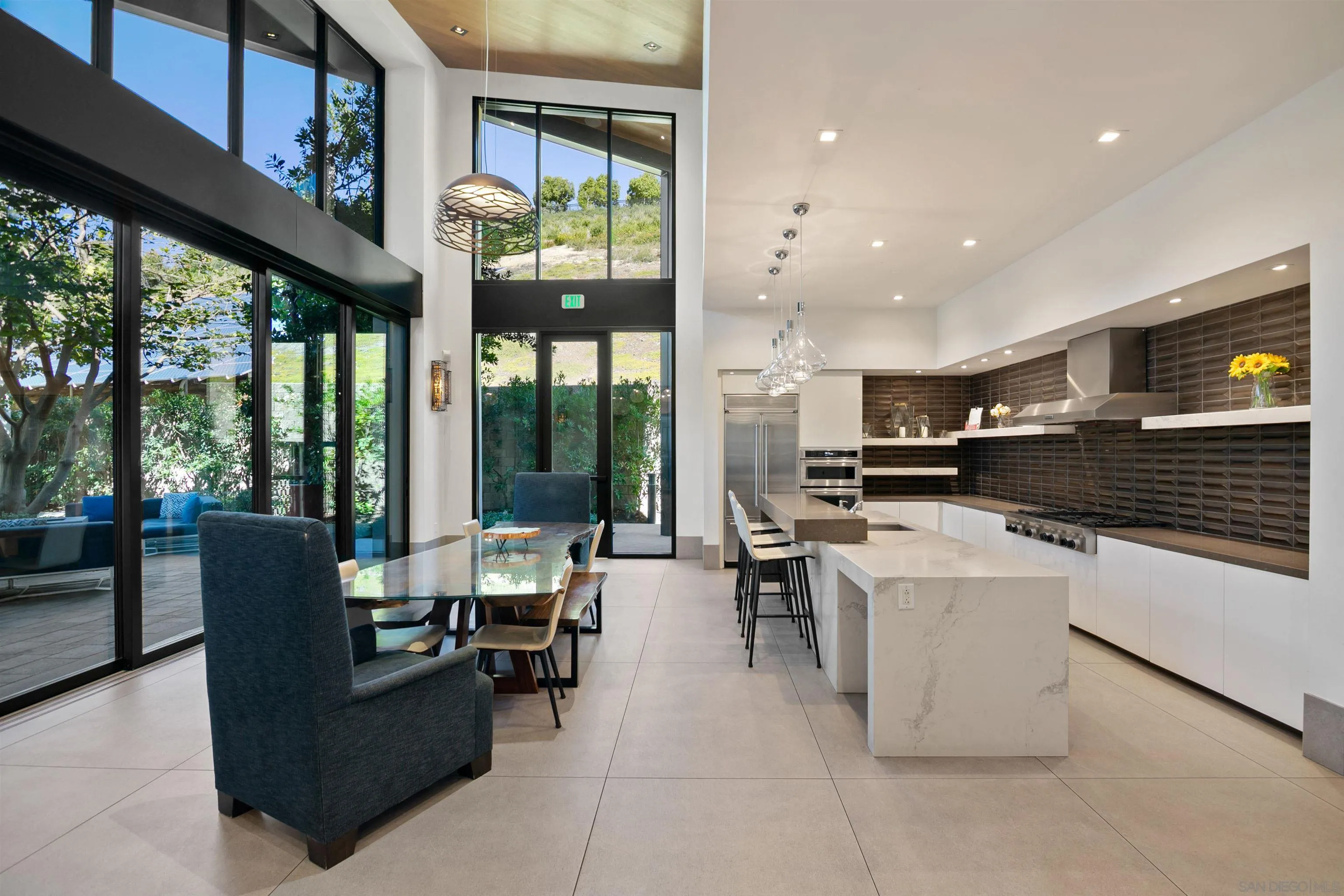 2929 Via Alta Place San Diego, CA 92108 - Photo 40 of 43