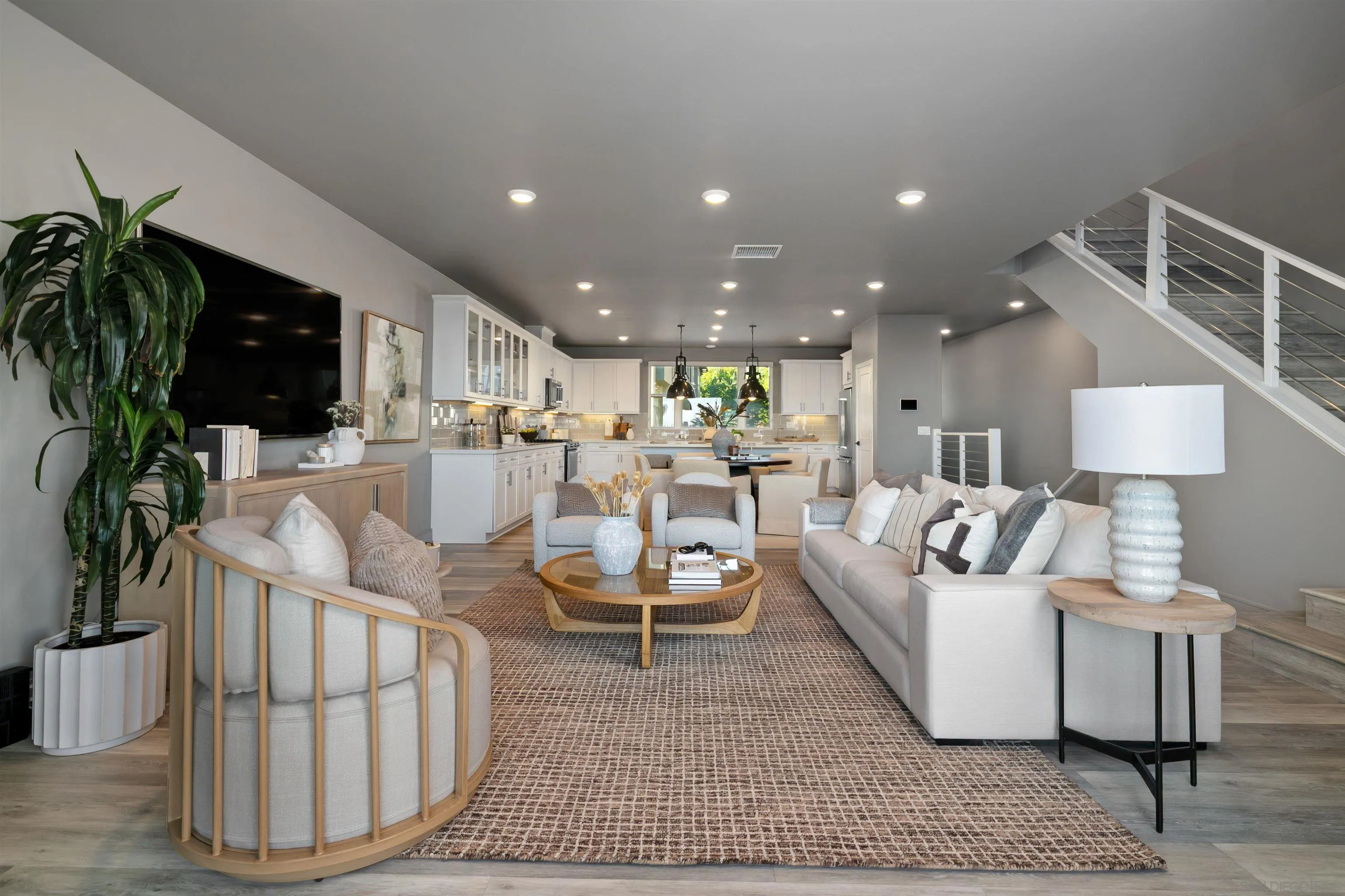 2929 Via Alta Place San Diego, CA 92108 - Photo 9 of 43