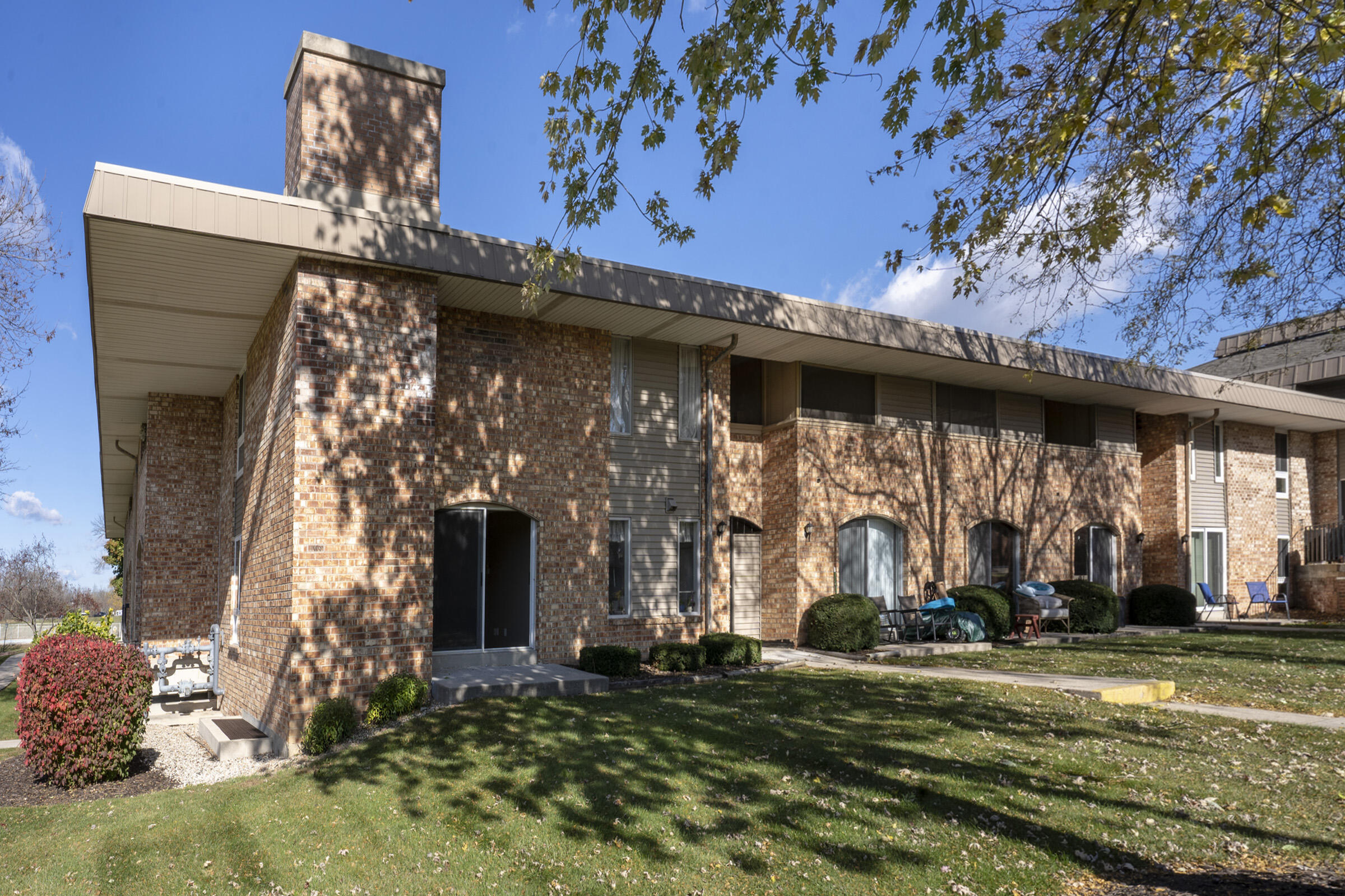 3 BR Corner Unit