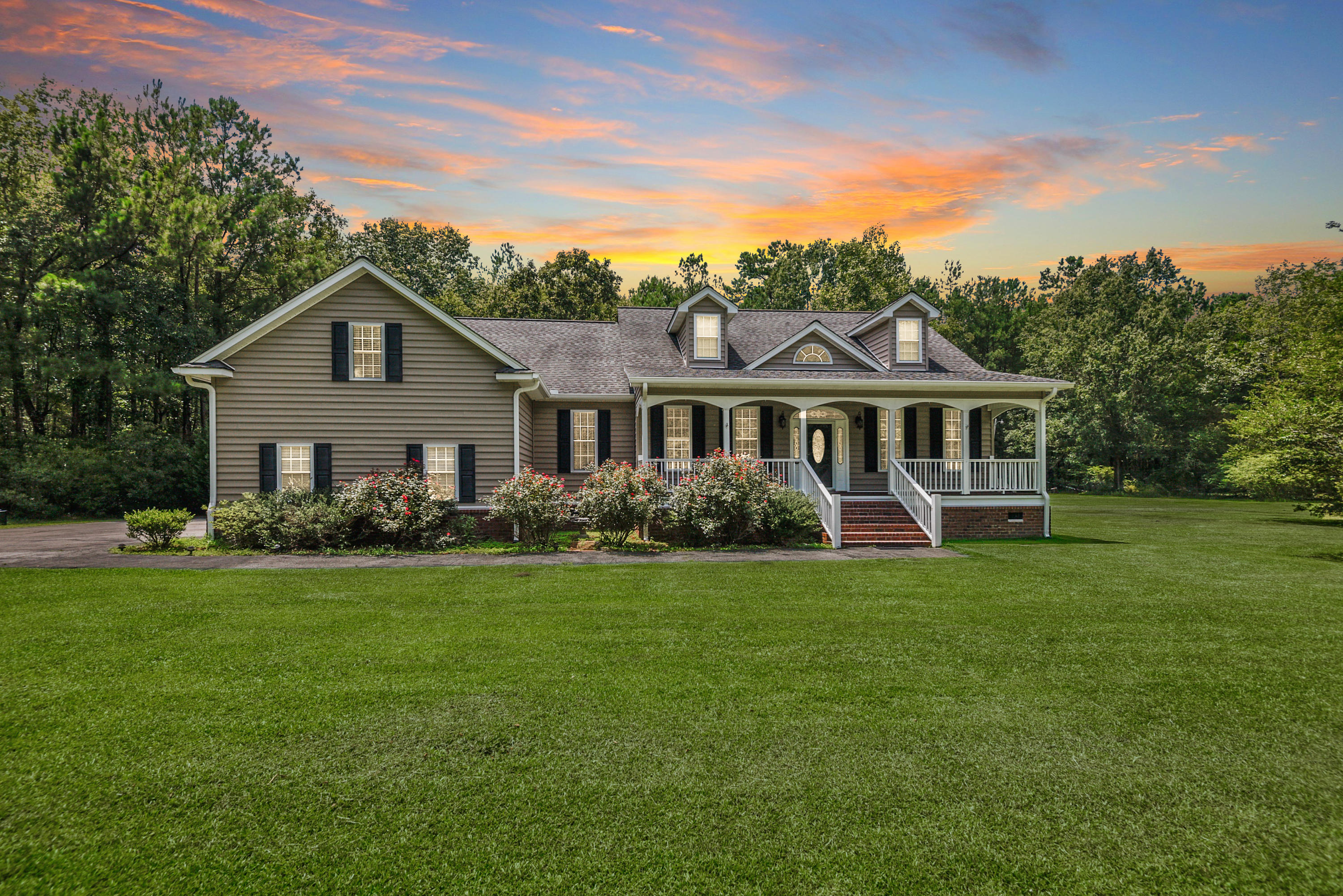 579 Hill Branch Road Ridgeville, SC 29472 - Photo 1 of 53 Exterior-Front Elevation-_DSC0594