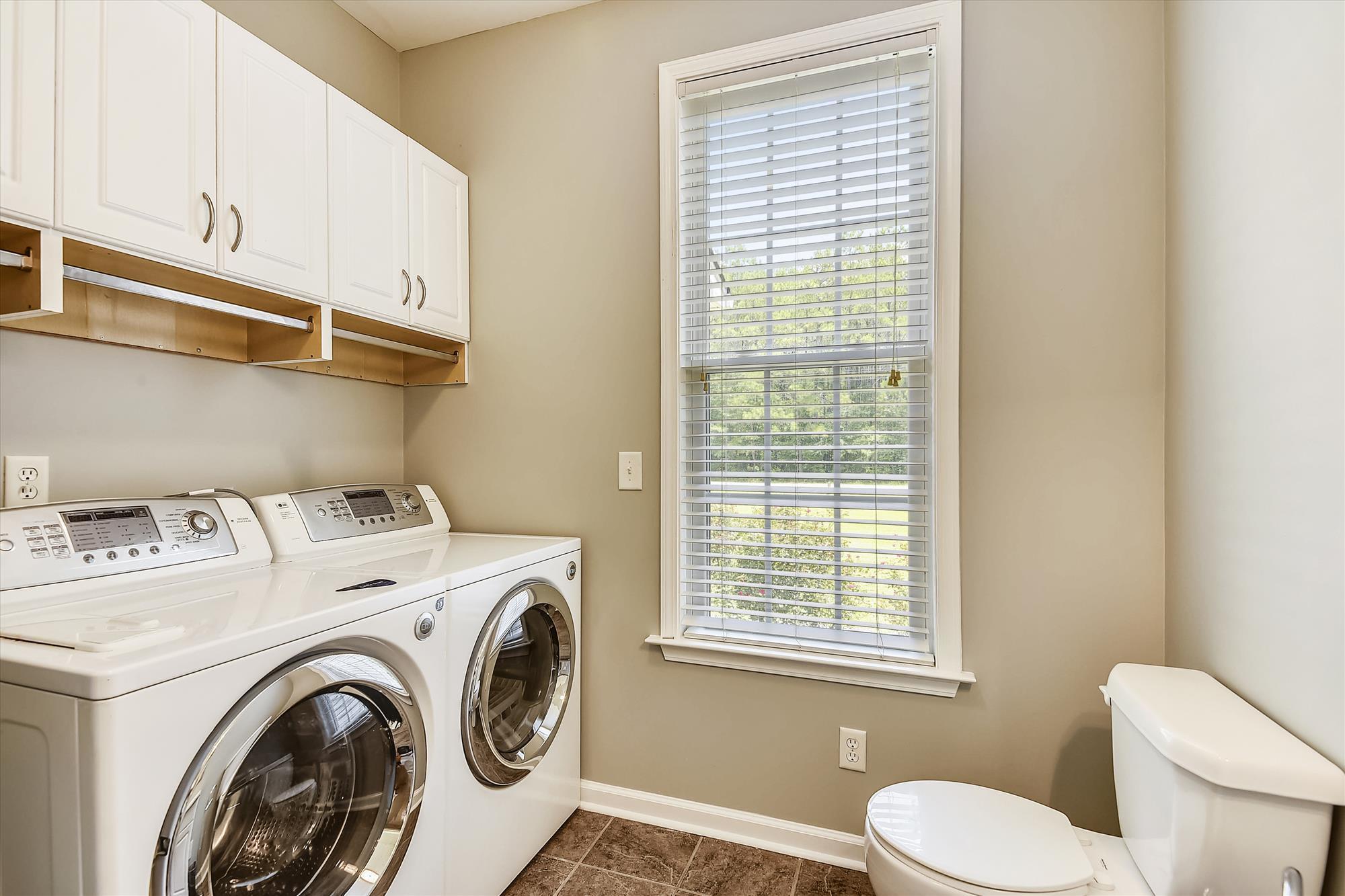 579 Hill Branch Road Ridgeville, SC 29472 - Photo 20 of 53 Main Level-Washer Dryer-_DSC0417
