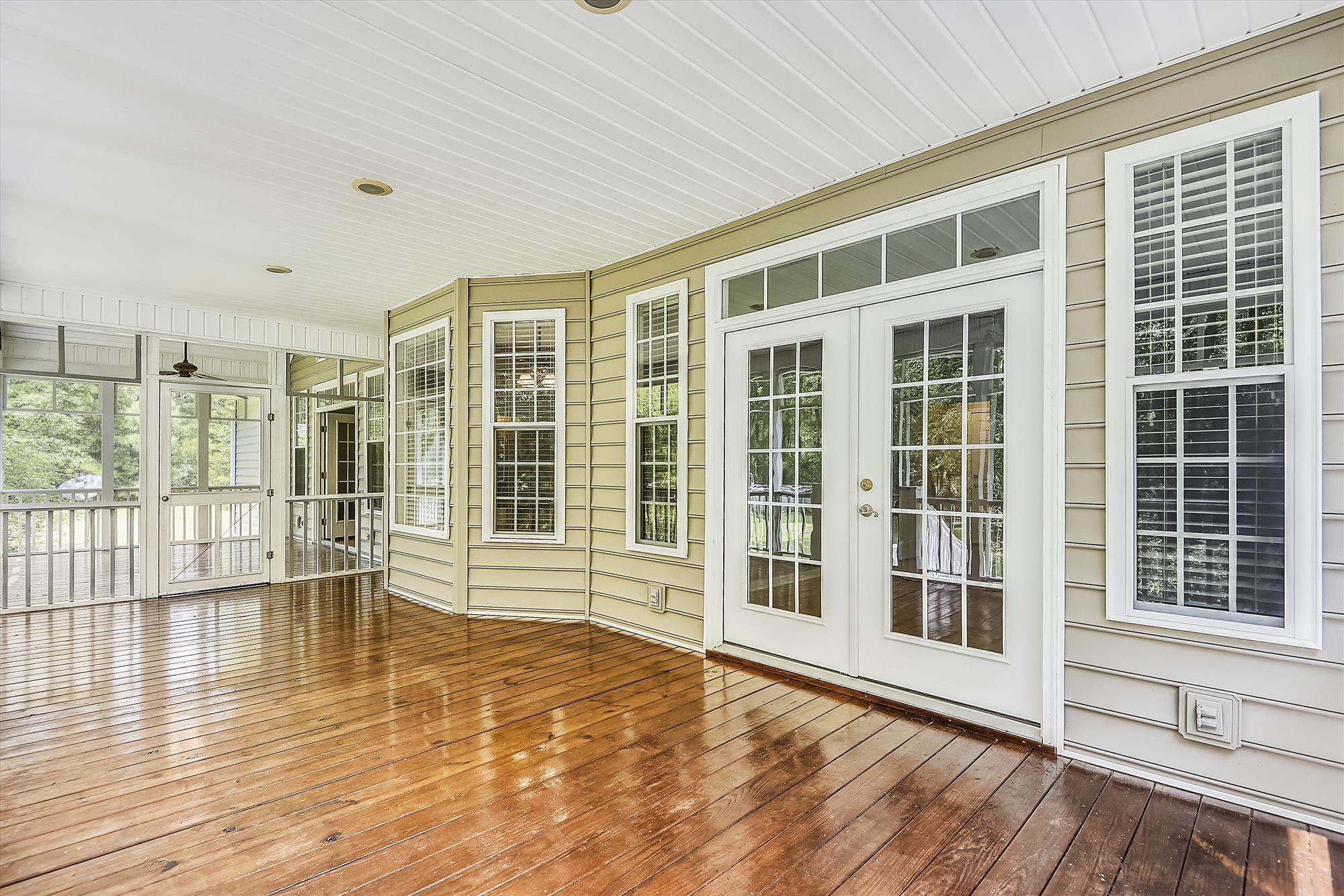 579 Hill Branch Road Ridgeville, SC 29472 - Photo 31 of 53 Main Level-Screened Porch-_DSC0557