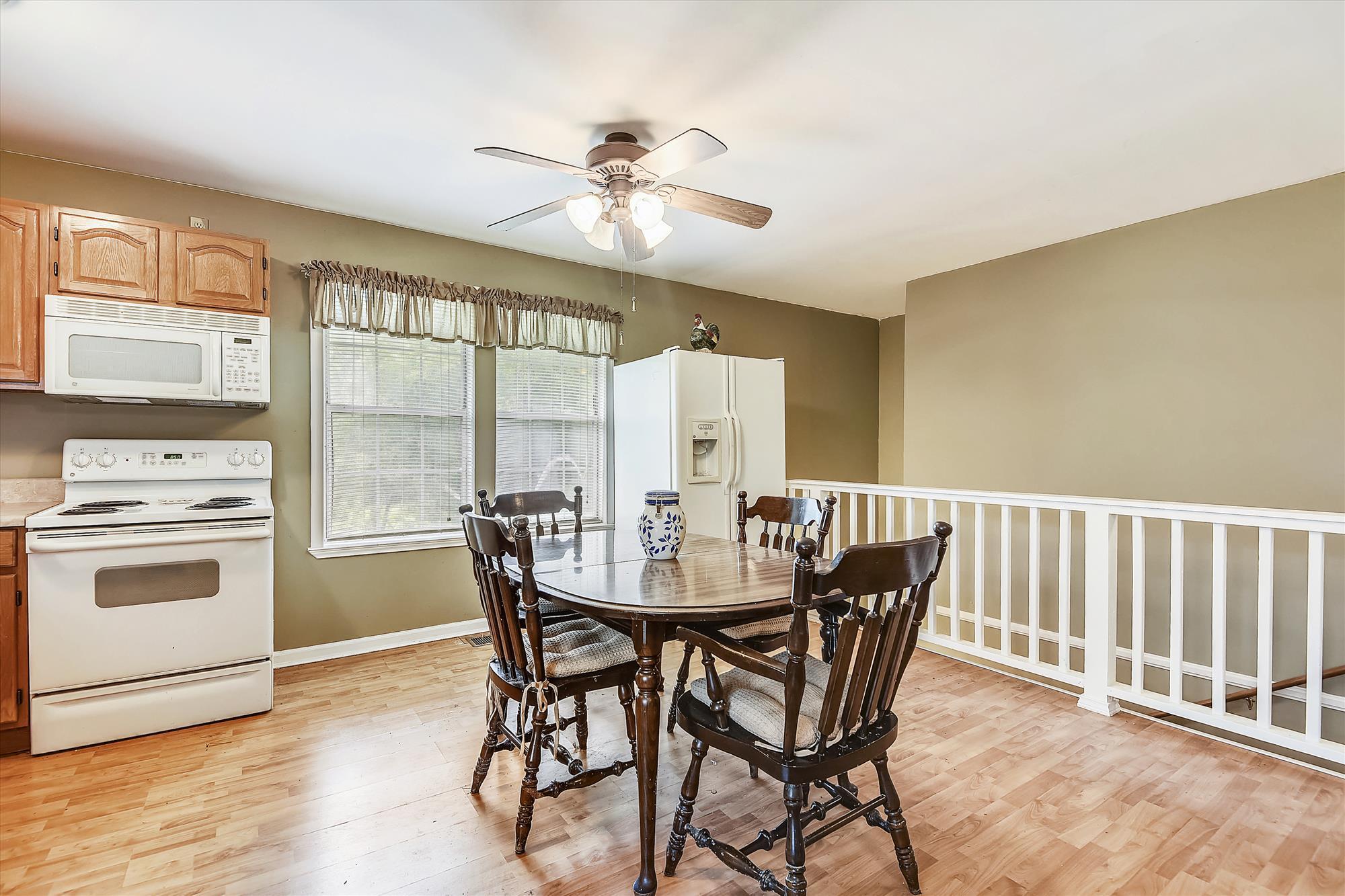 579 Hill Branch Road Ridgeville, SC 29472 - Photo 42 of 53 Garage Apartment-Breakfast Room-_DSC0377