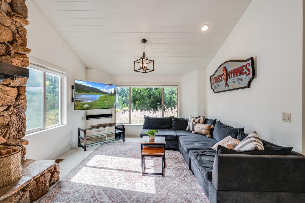 1501 Hidden Valley Road Soquel, CA 95073 - Photo 35 of 57