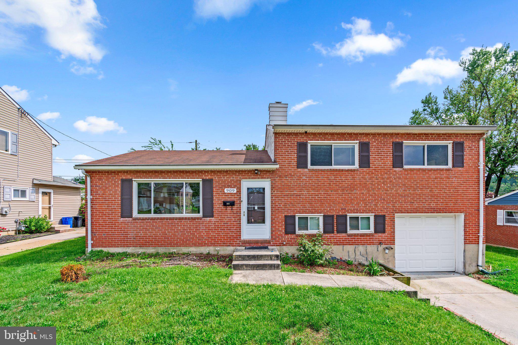 909 Sedgley Road Catonsville, MD 21228 - Photo 1 of 38 Welcome Home!