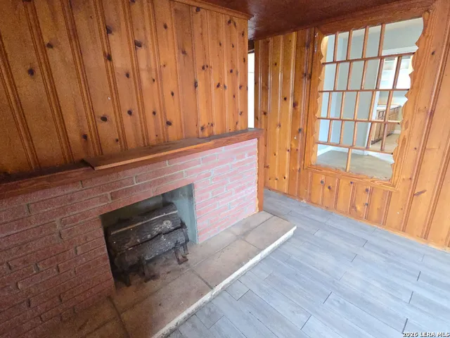 $1,957 | 341 Longview Drive, San Antonio, TX 78220