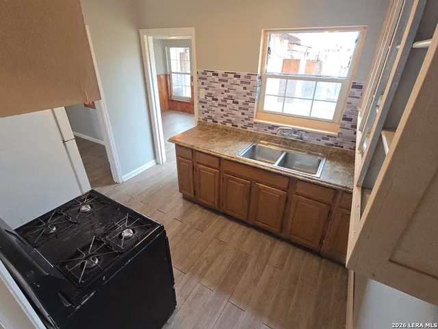 $1,957 | 341 Longview Drive, San Antonio, TX 78220