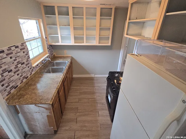 $1,957 | 341 Longview Drive, San Antonio, TX 78220