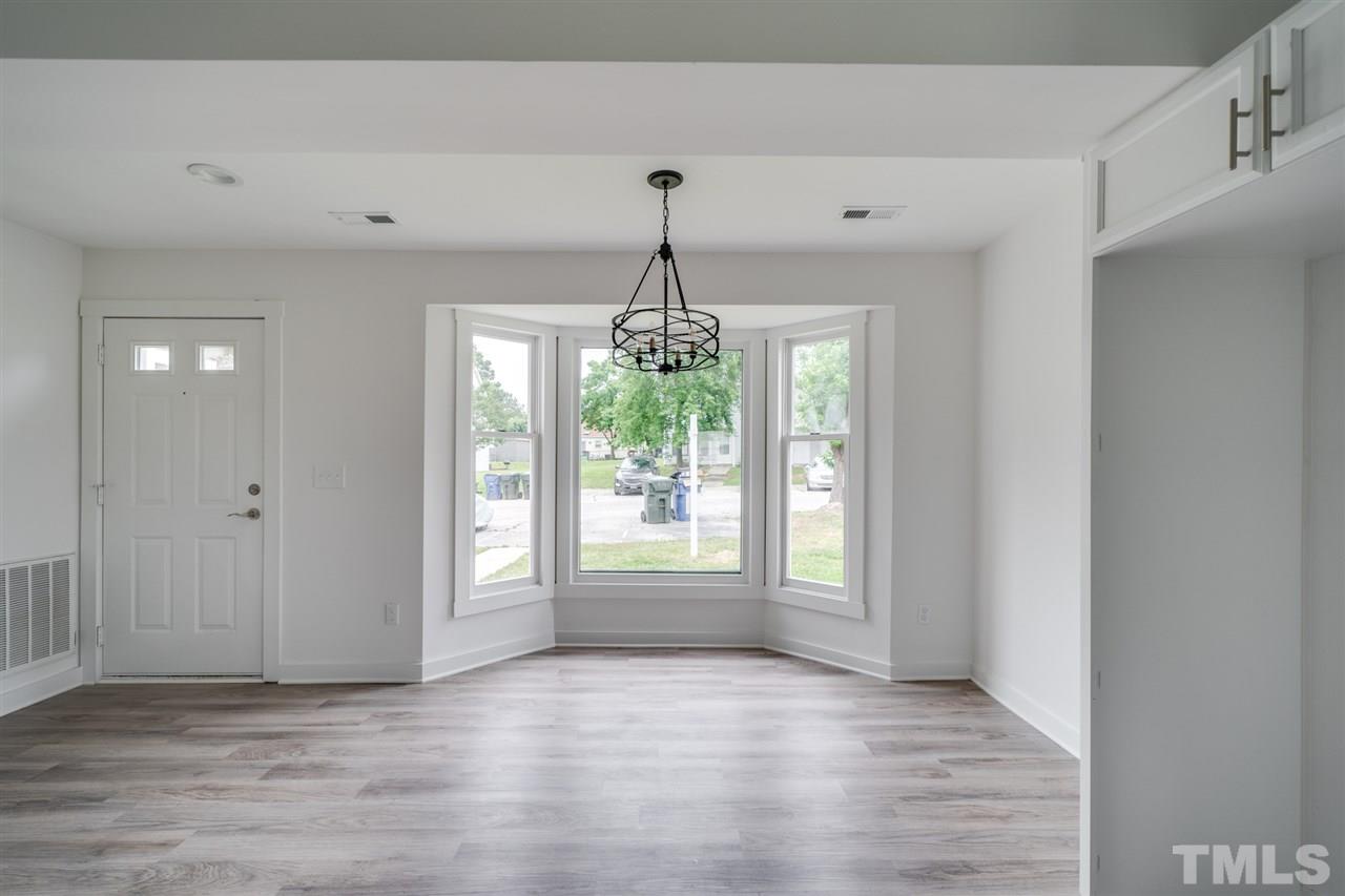 8250 Merriweather Circle Raleigh, NC 27616 - Photo 4 of 26