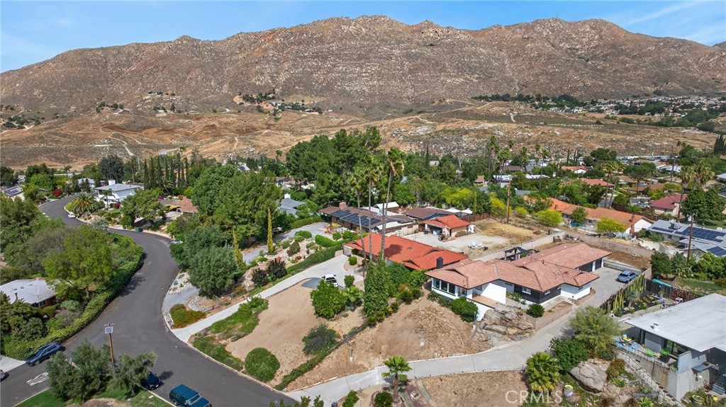 11543 Tulane Avenue Riverside, CA 92507 - Photo 49 of 49 Come see this lovely home and the surrounding neighborhood.