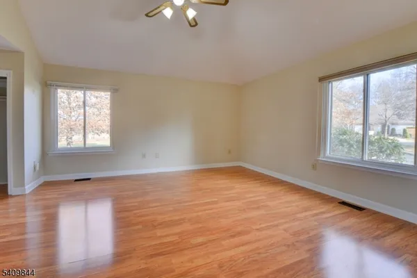 $4,100 | 4 Hawthorne Place, Bernards, NJ 07920