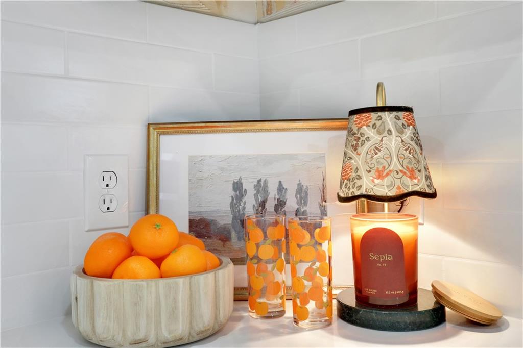 207 Walthall Street Marietta, GA 30064 - Photo 23 of 42 a living room with furniture and wall painting