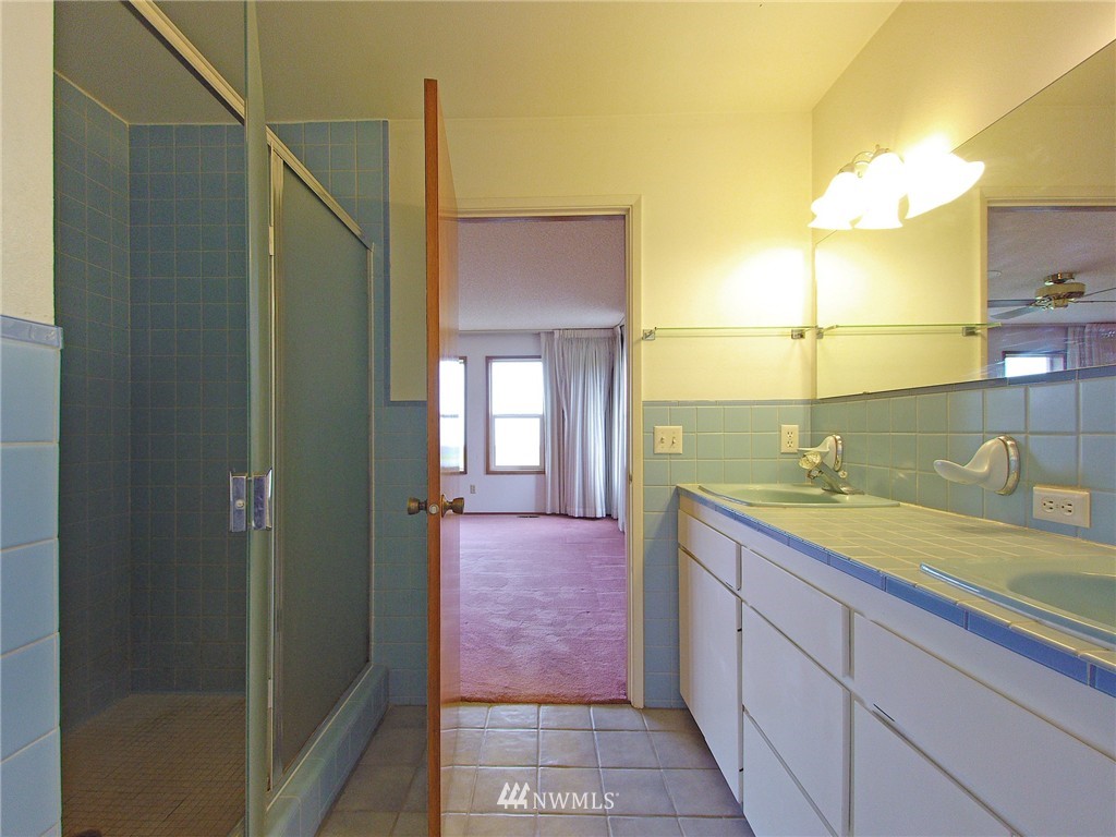 1429 Finn Hall Road Port Angeles, WA 98362 - Photo 17 of 25 Gallery Image 17