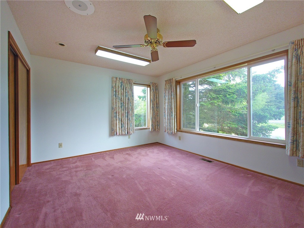 1429 Finn Hall Road Port Angeles, WA 98362 - Photo 21 of 25 Gallery Image 21