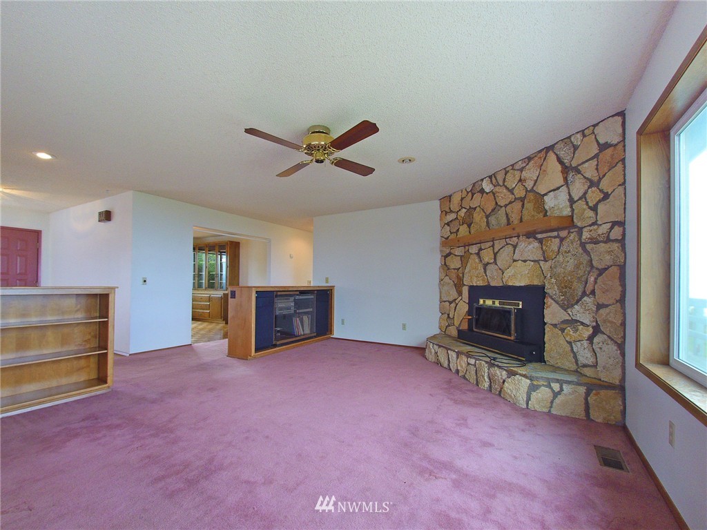 1429 Finn Hall Road Port Angeles, WA 98362 - Photo 5 of 25 Gallery Image 5