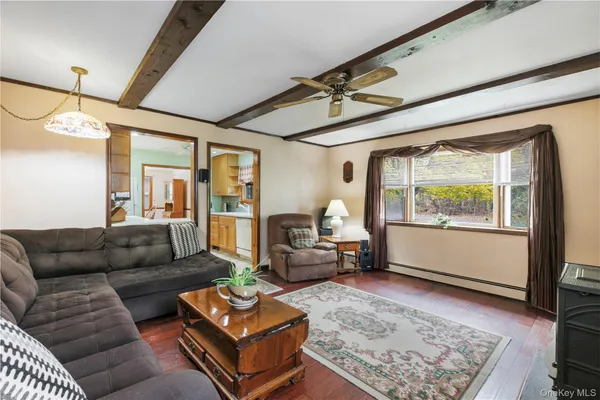 $499,000 | 19 Hawthorne Street, Mastic, NY 11950