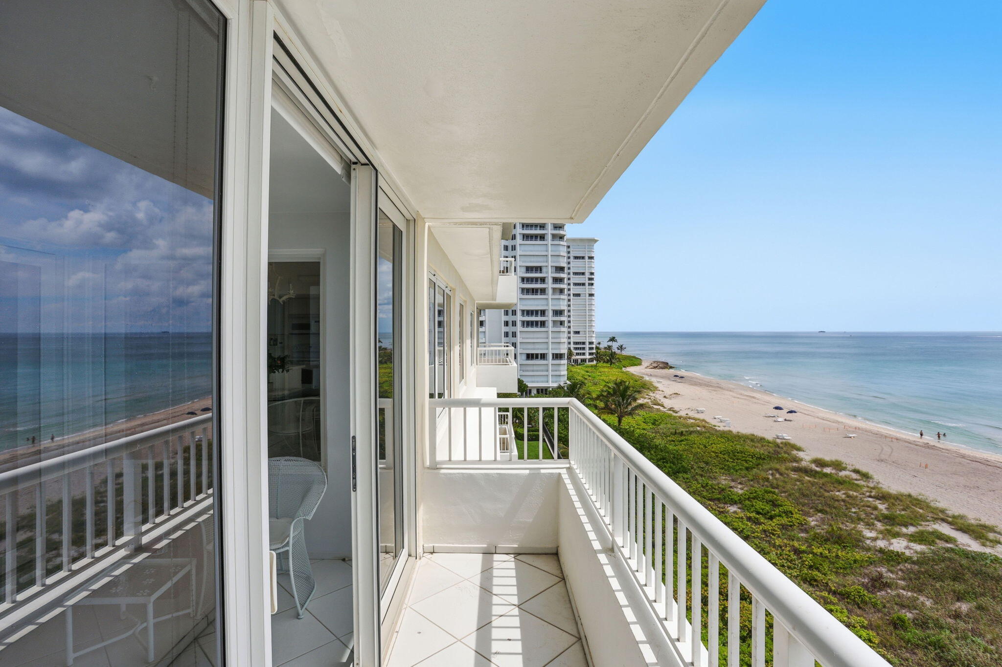 600 South Ocean Boulevard, Unit 6010 Boca Raton, FL 33432 - Photo 9 of 39 Balcony