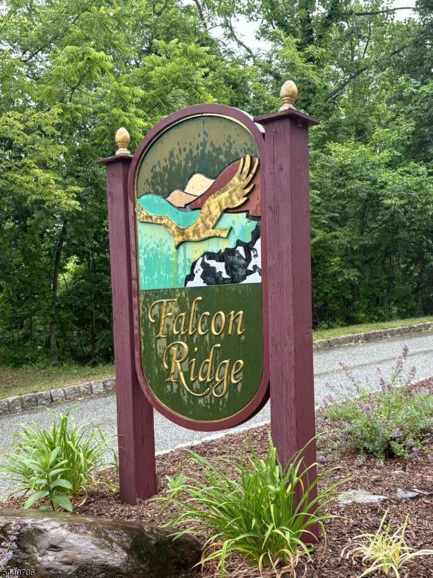 122 Falcon Ridge Way North, Unit 2 Hamburg, NJ 07419 - Photo 10 of 10