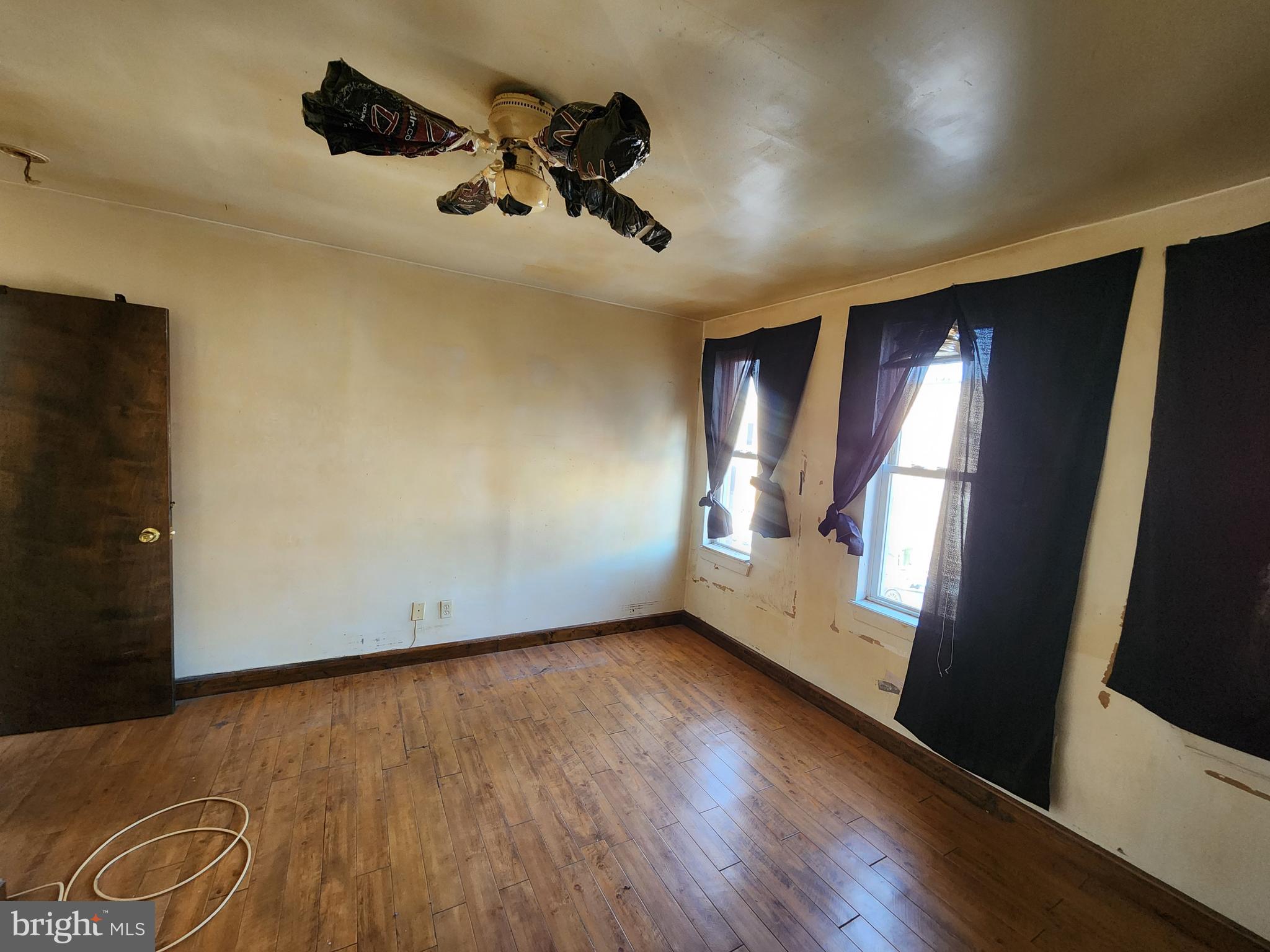 307 South Calhoun Street Baltimore, MD 21223 - Photo 13 of 27