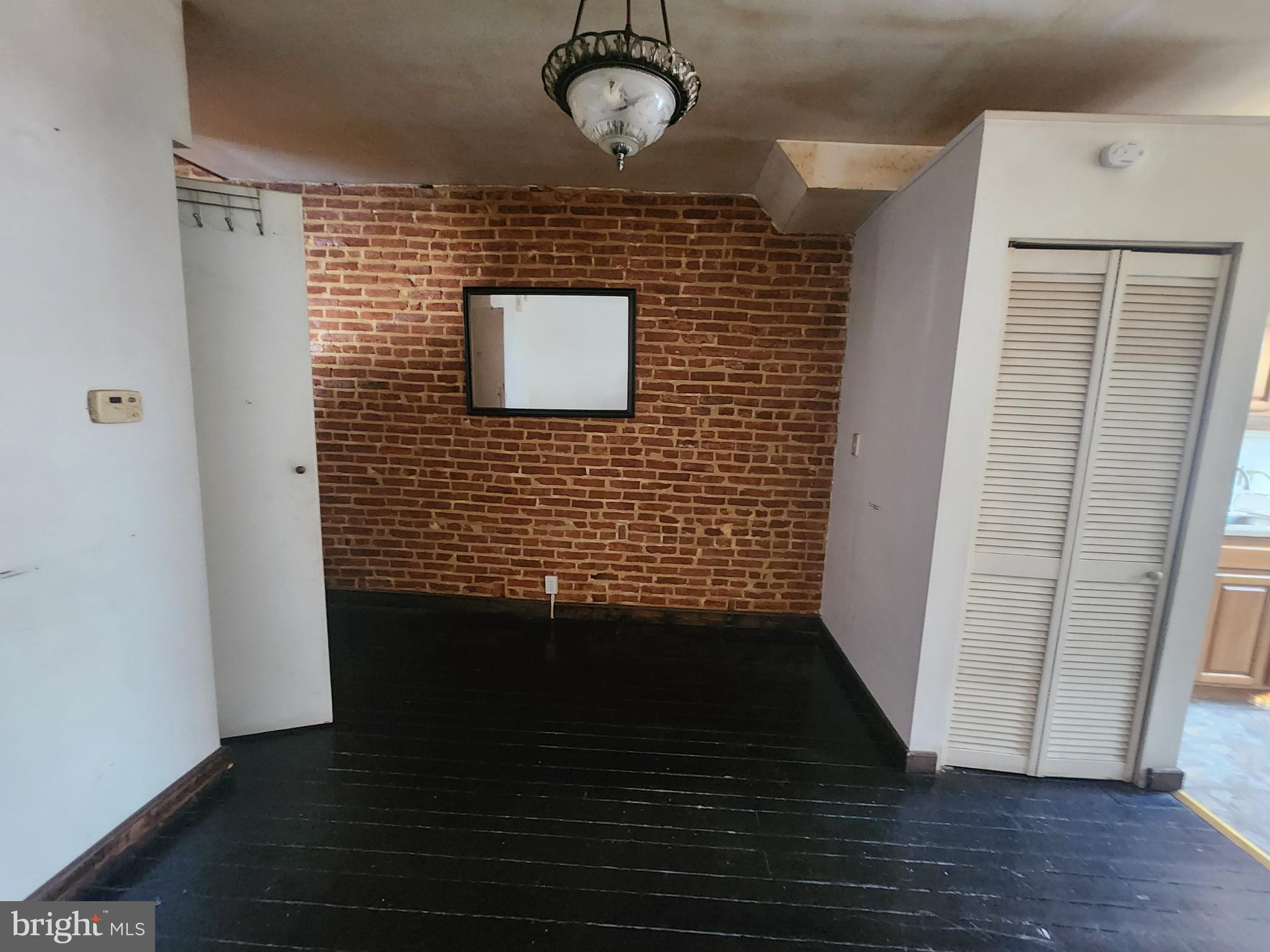 307 South Calhoun Street Baltimore, MD 21223 - Photo 7 of 27