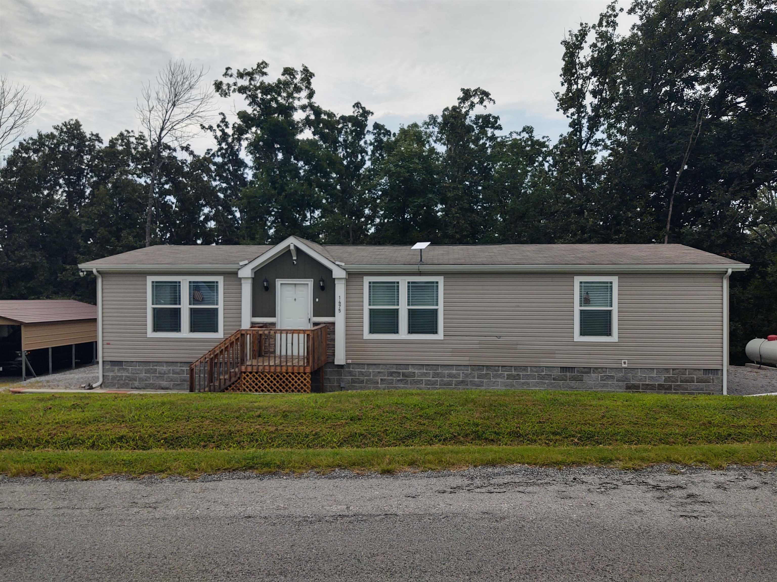 1475 Hound Dog Ridge Road Vienna, IL 62995 - Photo 1 of 29 Gallery Image 1
