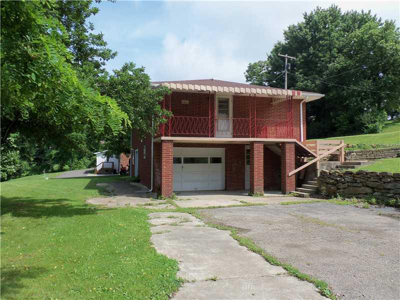 527 Old Hickory Ridge Road Washington, PA 15301 - Photo 2 of 21 Exterior Front.