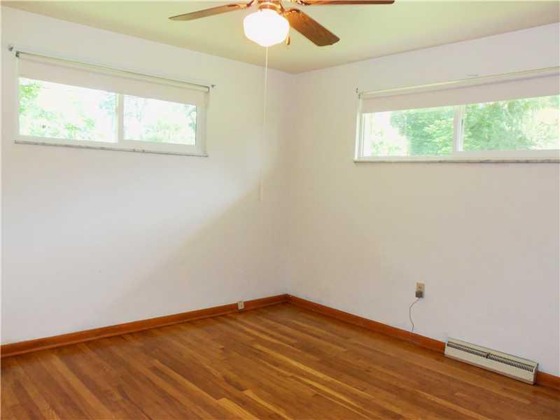 527 Old Hickory Ridge Road Washington, PA 15301 - Photo 11 of 21 Bedroom.