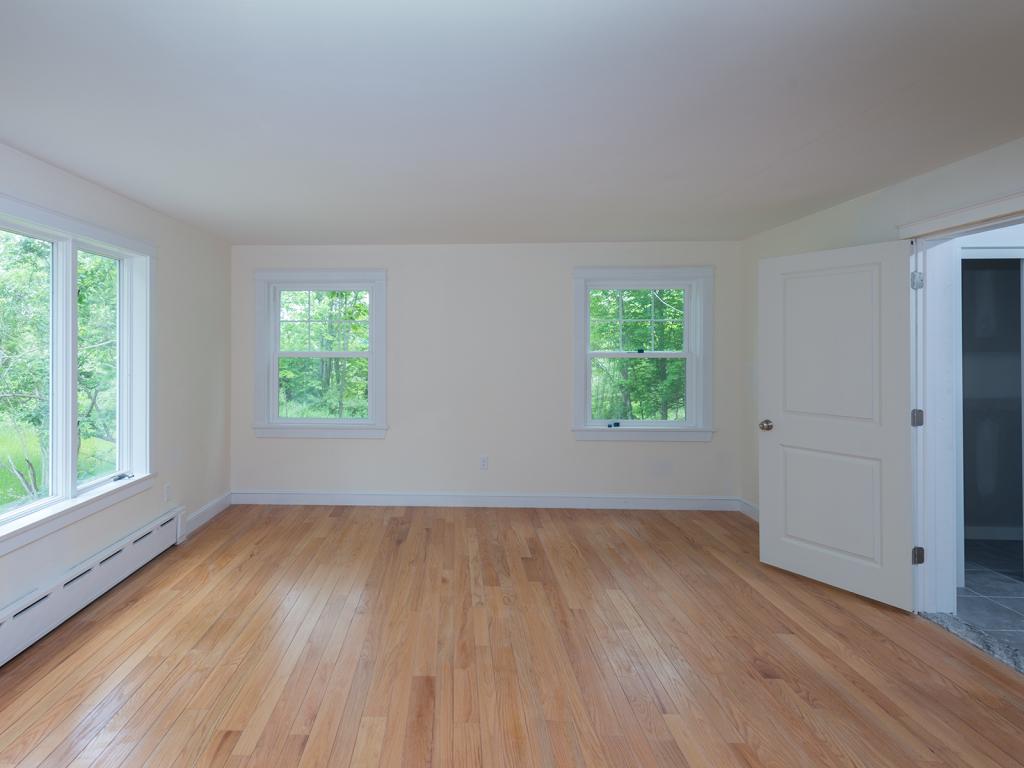 211 Southside Road York, ME 03909 - Photo 12 of 32