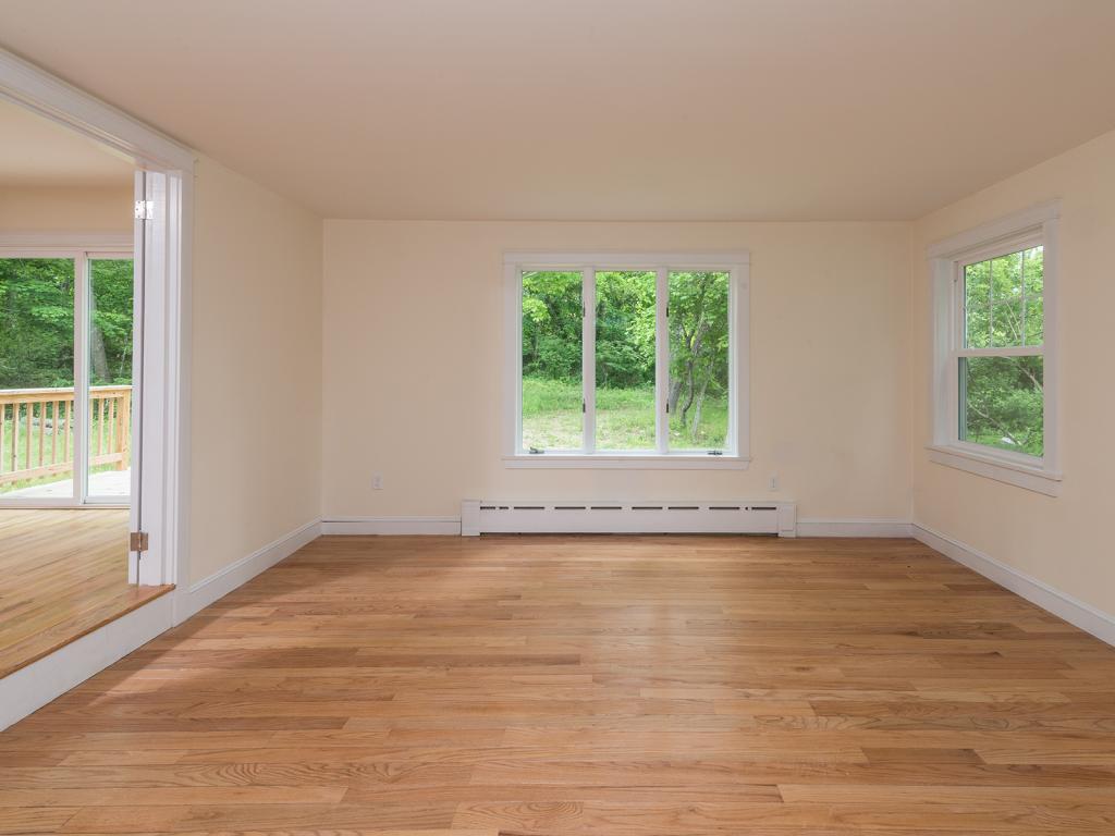 211 Southside Road York, ME 03909 - Photo 13 of 32