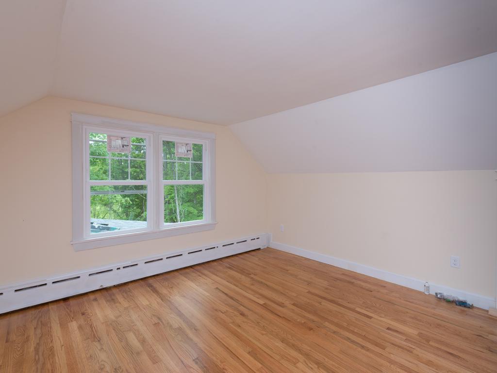 211 Southside Road York, ME 03909 - Photo 16 of 32