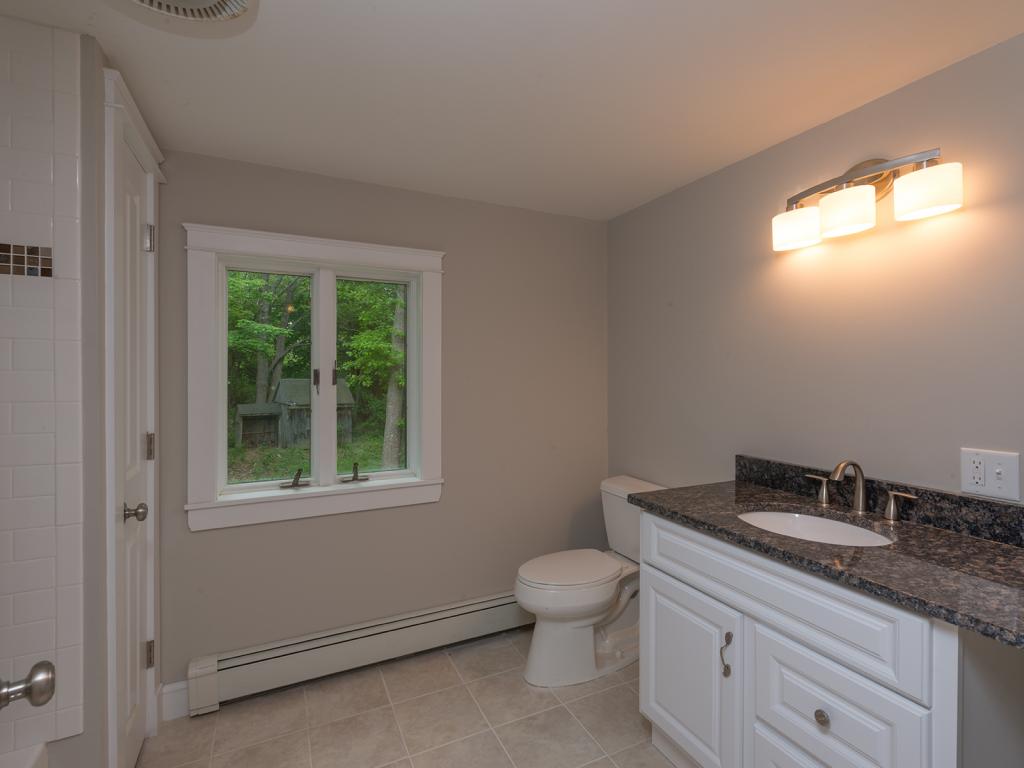 211 Southside Road York, ME 03909 - Photo 20 of 32