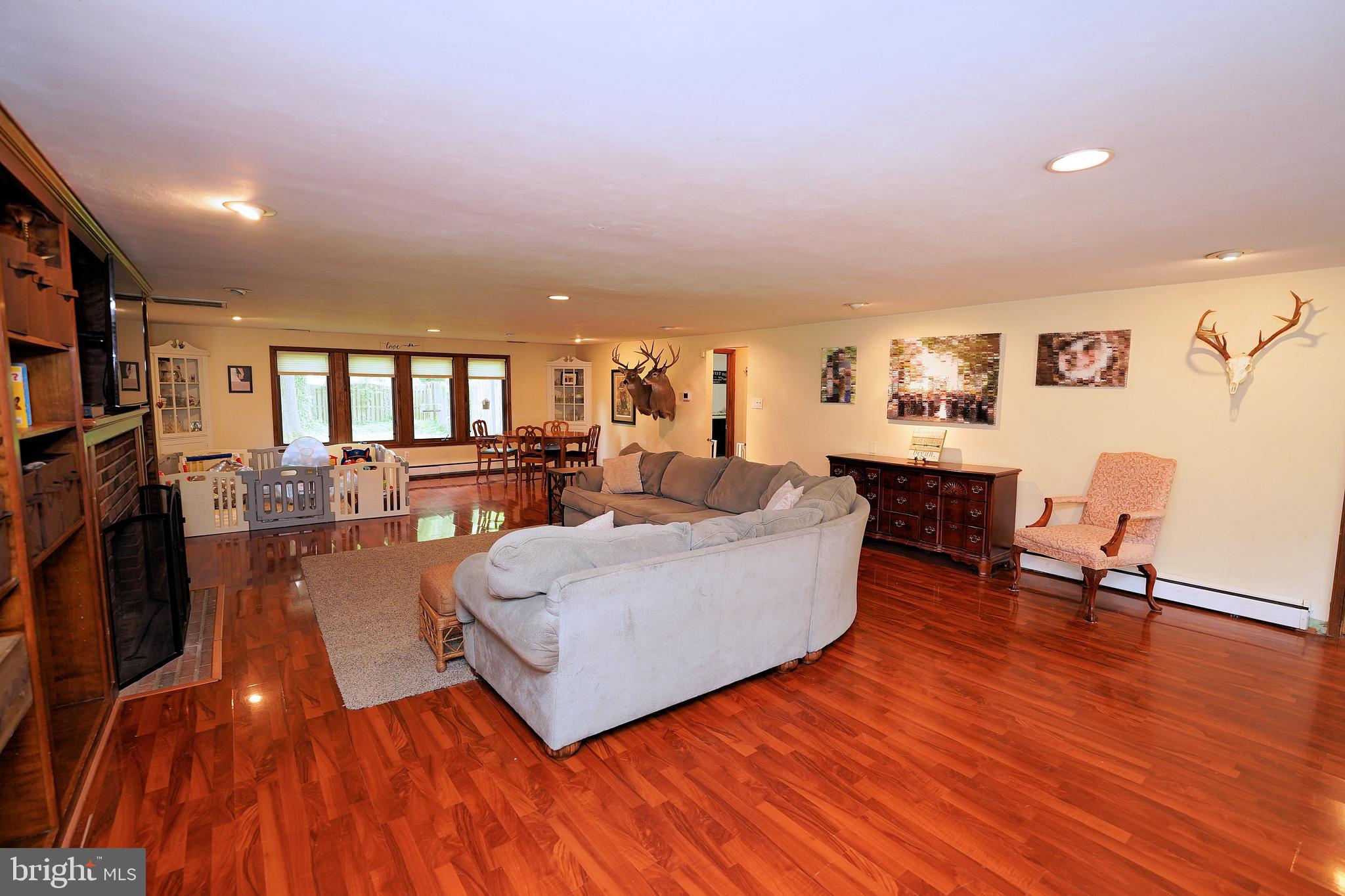1015 Bear Tavern Road Ewing, NJ 08628 - Photo 4 of 30