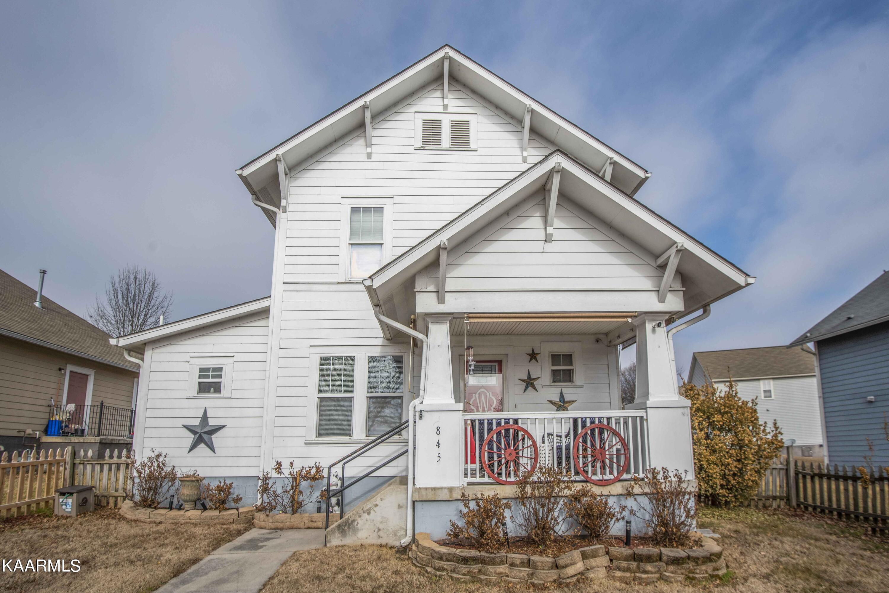 845 James Davis Drive, Knoxville, TN 37921 Compass