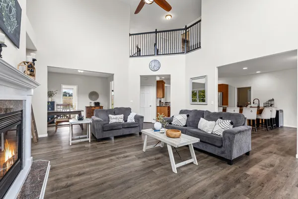 $649,900 | 34823 Highway 15, Kimball, MN 55353