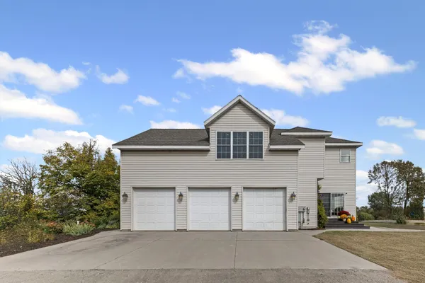 $649,900 | 34823 Highway 15, Kimball, MN 55353